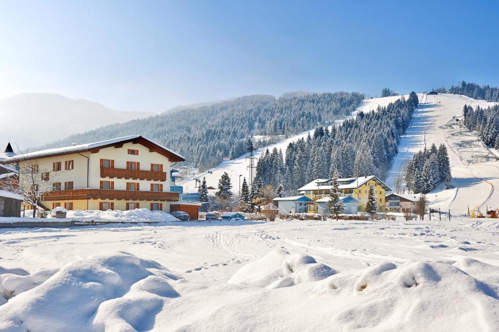 Laerchenhof Hotell Flachau Exteriör bild